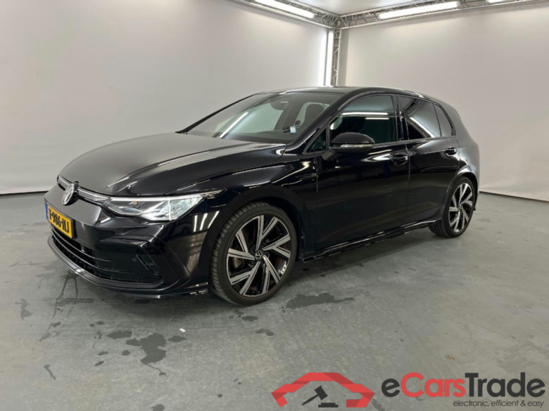 VOLKSWAGEN GOLF 1.5 eTSI R-Line #1