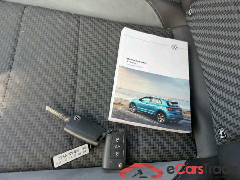 VOLKSWAGEN T-Cross 81 kW #5