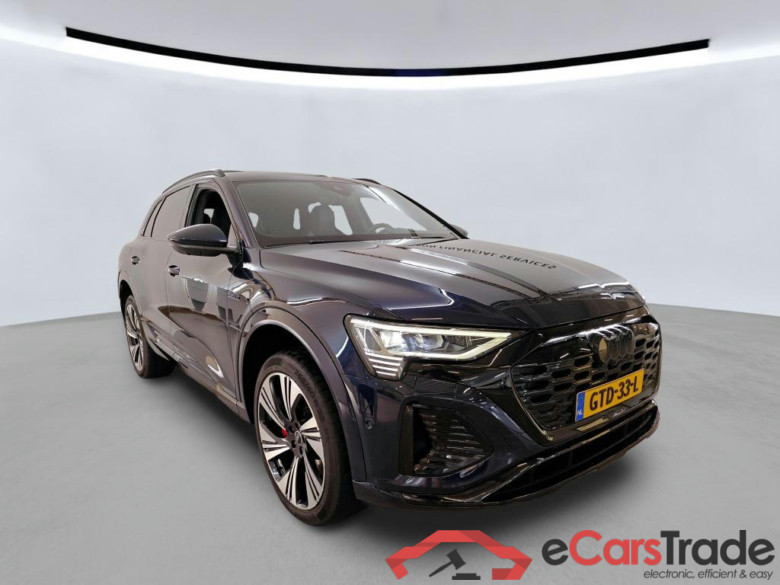 AUDI Q8 300 kW #5