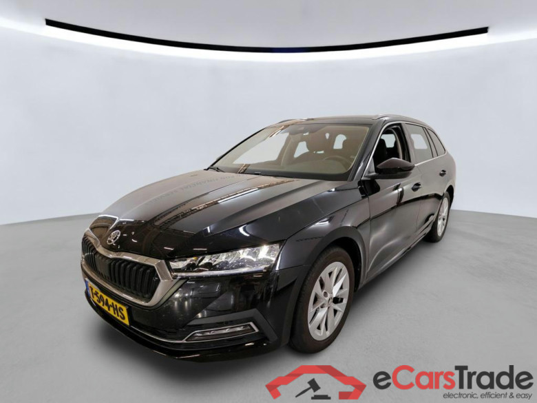SKODA Octavia Combi 110 kW #1