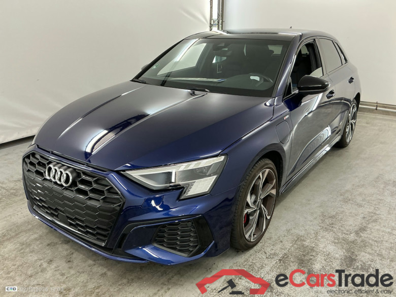AUDI A3 SPORTBACK 1.4 45 TFSI E S TR. COMPETITION SPORTB. #1
