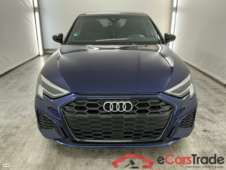 AUDI A3 SPORTBACK 1.4 45 TFSI E S TR. COMPETITION SPORTB. #2