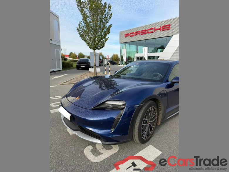 PORSCHE Taycan Cross Turismo 93.4 kWh 4