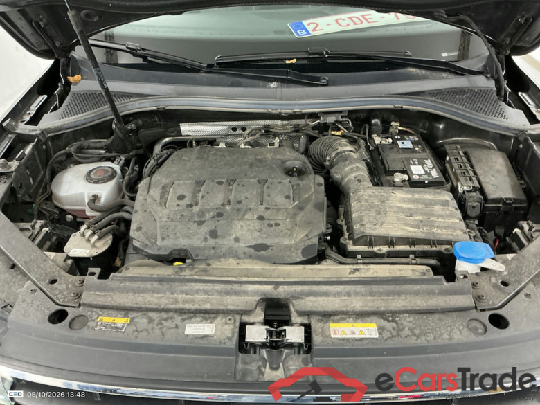 VOLKSWAGEN TIGUAN 2.0 TDI 110KW LIFE DSG #6