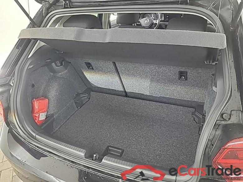VOLKSWAGEN POLO 1.0 TSI 70kW 7-DSG Comfortline 5D #5