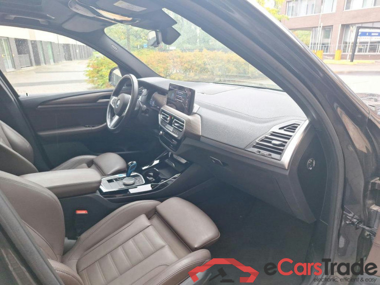 BMW I - BMW IX3 286PK Impressive With Mokka Electric Heated Vernasca Sport Seats & Climatic & Naviagtion & Cruise Control & Head Up & Harman Kardon & Parking Assistant Plus & Pano Roof & Towing Hook * ELECTRIC * #3