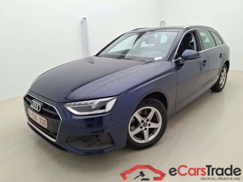 AUDI A4 AVANT 30 TDI BUSINESS ED. S-TRONIC