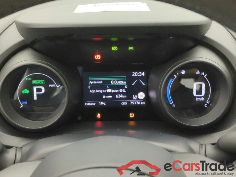 Toyota Yaris 1.5 VVT-i Hybrid Iconic e-CVT 5d #6