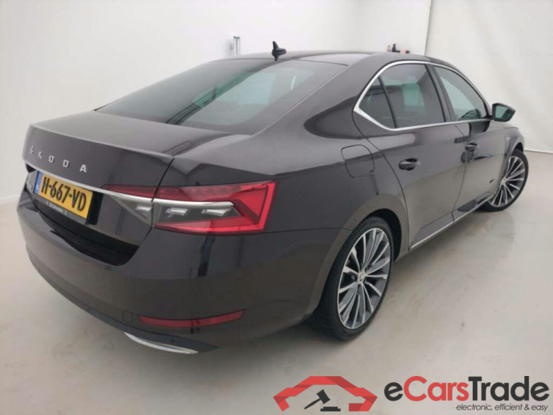 SKODA Superb 1.5 TSI L&K Executive DSG #2