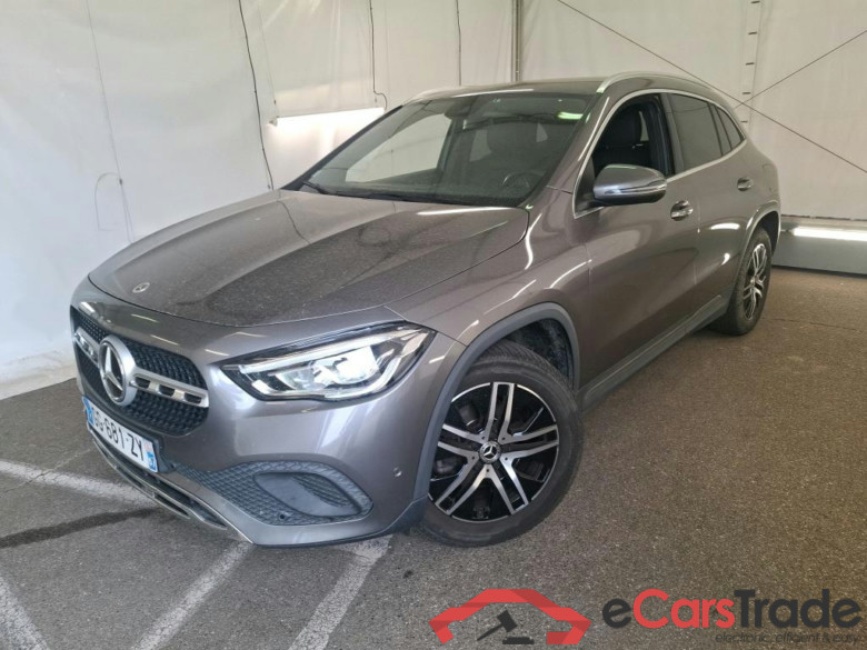 MERCEDES-BENZ GLA / 2020 / 5P / SUV 2.0 GLA 200 D BUSINESS LINE DCT