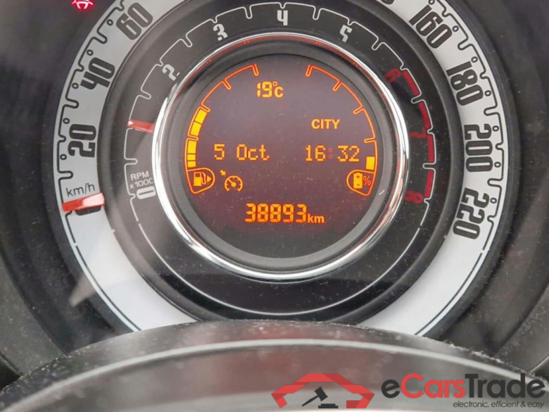 FIAT 500 1.0 Hybrid Dolcevita #6