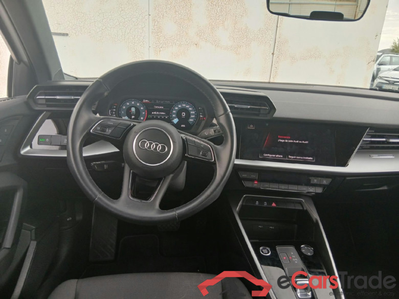 AUDI A3 / 2020 / 5P / berlina con portón Sportback 30 TFSI 81kW (110CV) S tronic #3