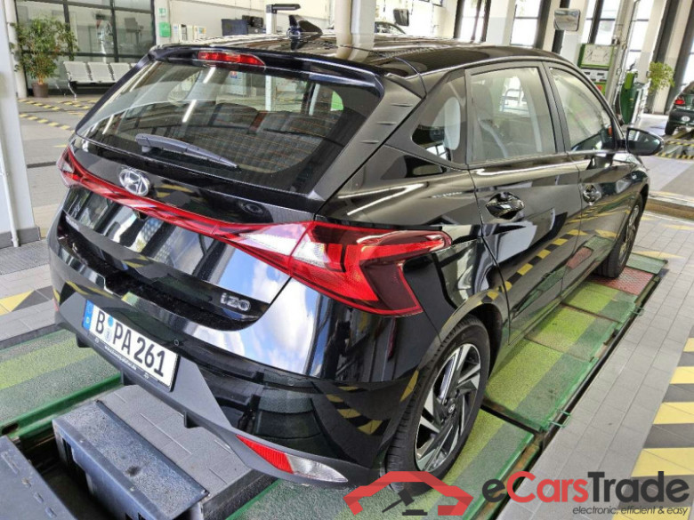 HYUNDAI i20  #6