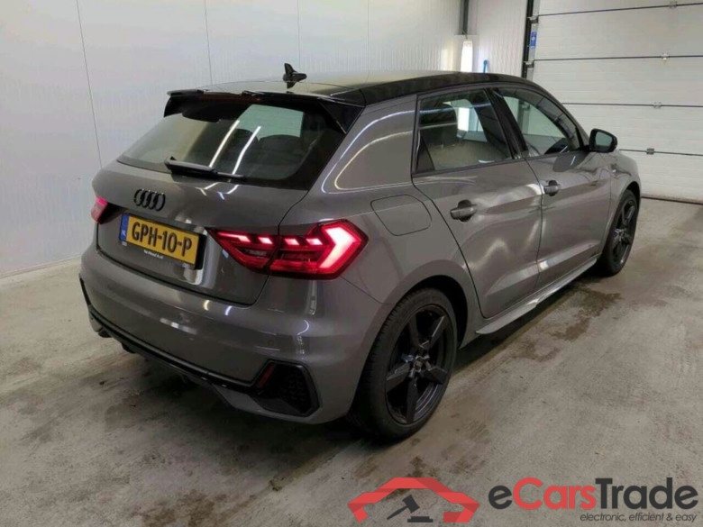 AUDI A1 Sportback 25 TFSI S edition #2