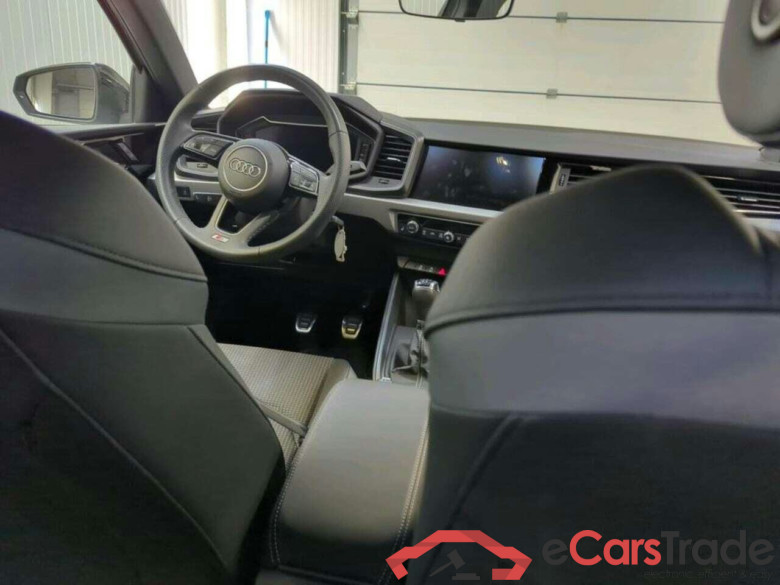 AUDI A1 Sportback 25 TFSI S edition #3