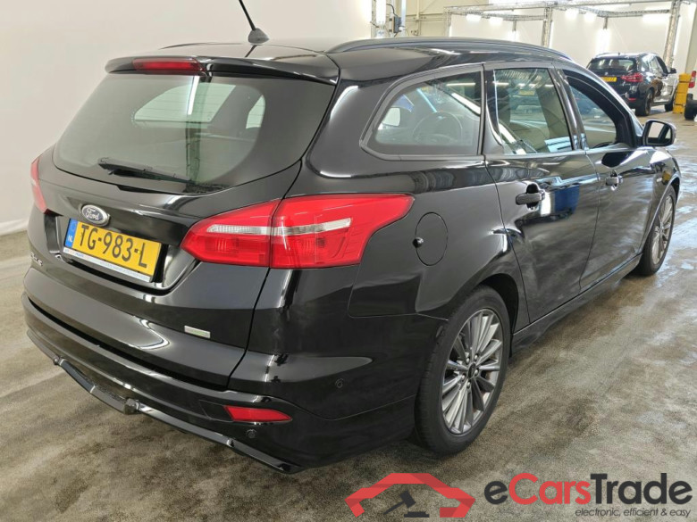 Ford Focus 1.0 EcoBoost ST-Line 125 pk Wagon 5d #2