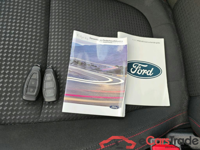 FORD Focus Wagon 91 kW #6