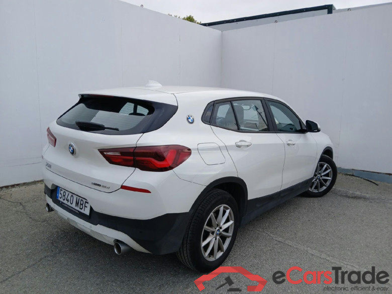 BMW X2 / 2017 / 5P / todoterreno sDrive18d #2