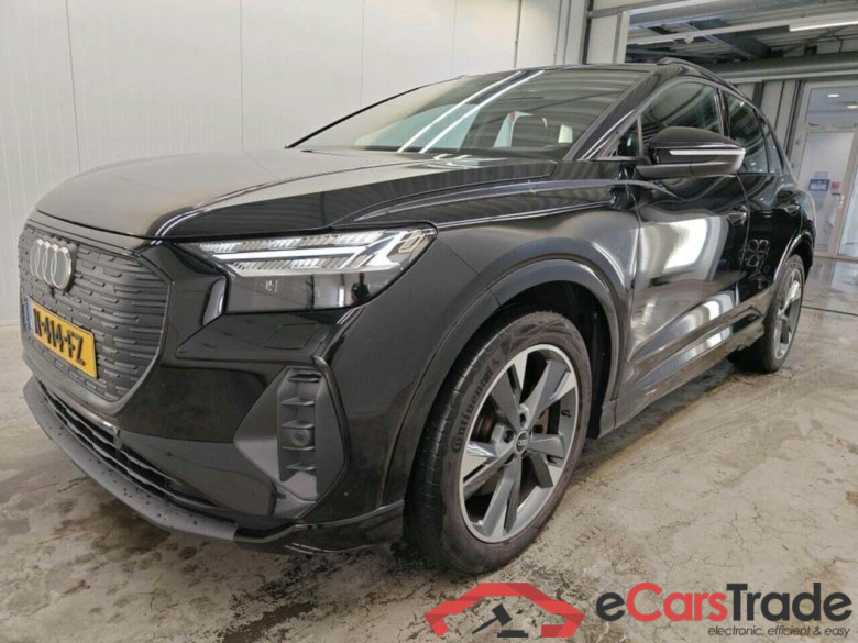 AUDI Q4 e-tron 40 L ed. Adv. 77 kWh #1