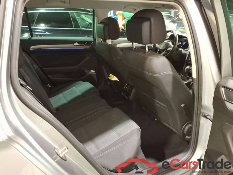 VOLKSWAGEN PASSAT VARIANT 2.0 TDI 90KW MSQ VARIANT STYLE BUSINESS #5