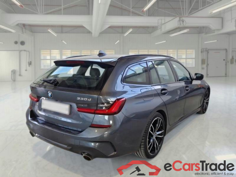 BMW SERIE 3 / 2018 / 5P / STATION WAGON 330D XDRIVE MSPORT TOURING AUT. #2