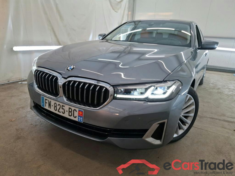 BMW Série 5 / 2020 / 4P / Berline 530e xDrive 292ch Luxury BVA8 #1