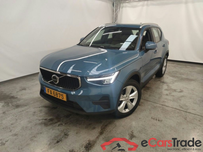 Volvo XC40 B3 Core DCT 5d #1