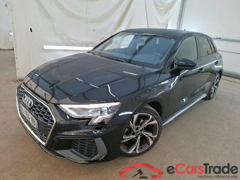 AUDI A3 Sportback / 2020 / 5P / Berline 35 TFSI 150 MHEV S Tronic S Line #2