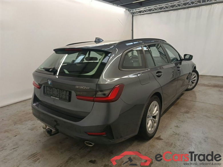 BMW 3 Reeks Touring 330e (215 kW) 5d #2