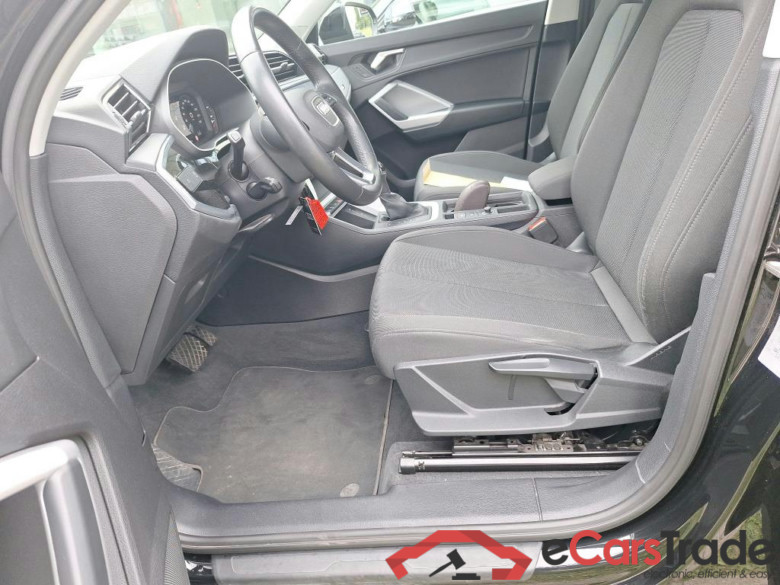 AUDI Q3 1.4 45 TFSI E S TRONIC #5