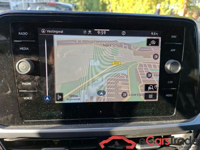 VOLKSWAGEN T-Roc 81 kW #2