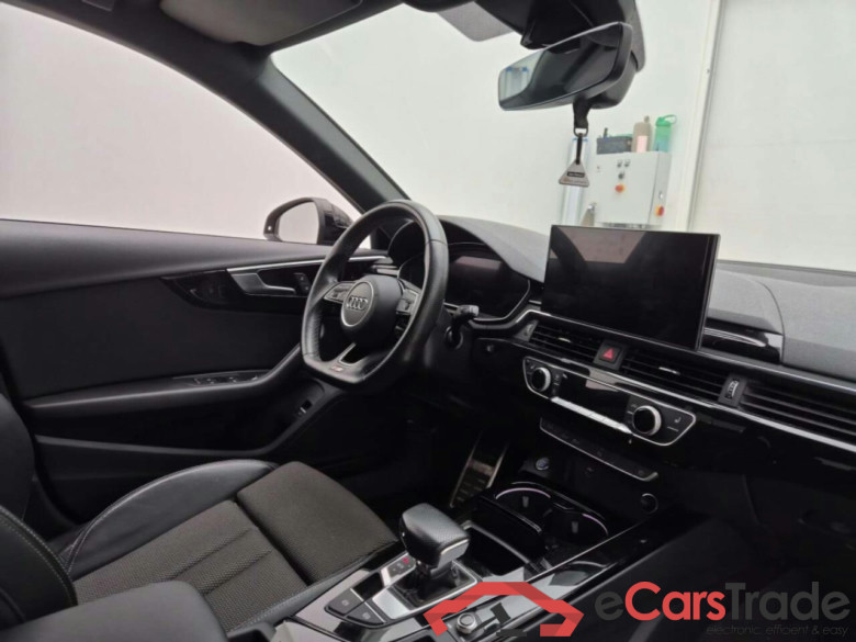 AUDI A4 Avant 35 TFSI S ed. Comp. #3