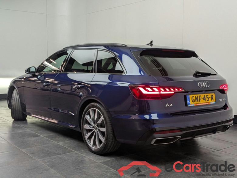 AUDI A4 AVANT 35 TFSI S ed comp #4