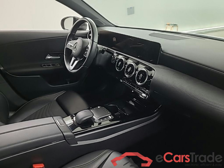 MERCEDES-BENZ A-Klasse Limousine A 180 DCT Business Line 4D 100kW #6