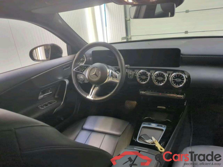 MERCEDES-BENZ A-klasse 180 Luxury Line #3