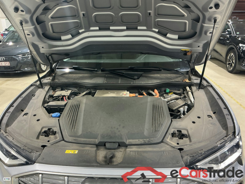 AUDI E-TRON SPORTBACK 95 kWh 55 Quattro S line #6