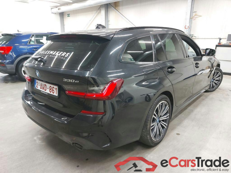BMW - BMW 3 TOURING 320e 204PK M Sport With Alcantara Sensatec Heated Sport Seats & Parking Assistant Pack  * HYBRID * #2