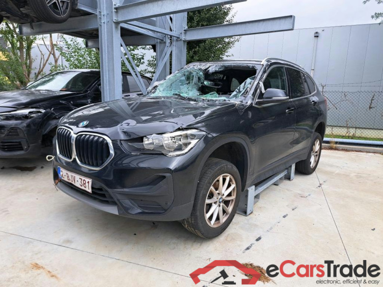 BMW - BMW X1 sDrive16dA 116PK Advantage               ***             TOTAL LOSS            ***            Business Edition With Sport Seats & Pack Travel & Rear Camera #1