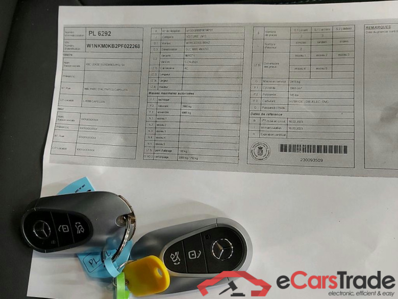 MERCEDES - MER GLC 300 de 333PK DCT 4MATIC AMG Line & Premium Plus With Head Up & KeyLess & Pano Roof & Burmester & DC Charging to 60Kw & Towing Hook With ESP  * HYBRID * #4