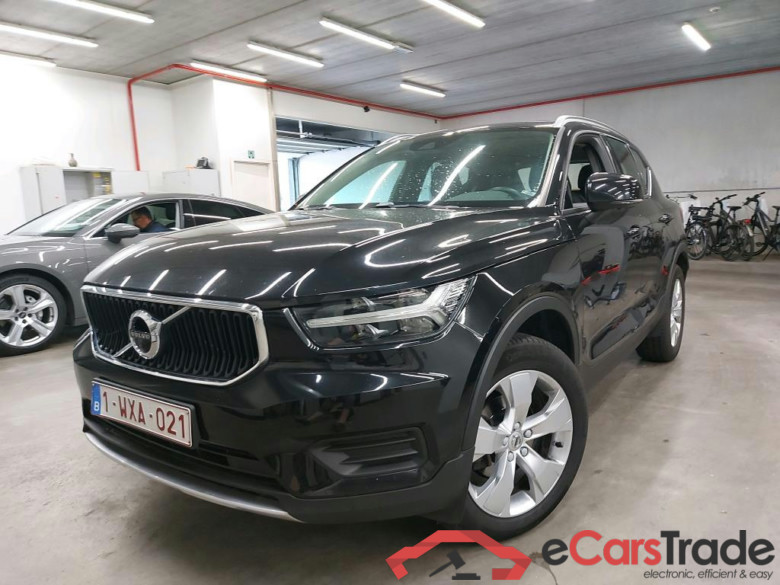 VOLVO - VOL XC40 D3 150PK Geartronic Momentum Pro With Arianne Leather & Versatility Pro & Luxury Seats & Intellisafe Pro & Winter & 360 Park Assist & Electric Sunroof & Semi Auto Foldable Trailer Hook #1