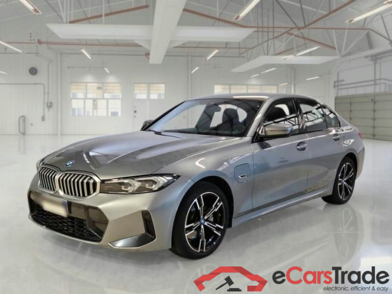 BMW SERIE 3 / 2022 / 4P / BERLINA 320E MSPORT AUT. #1