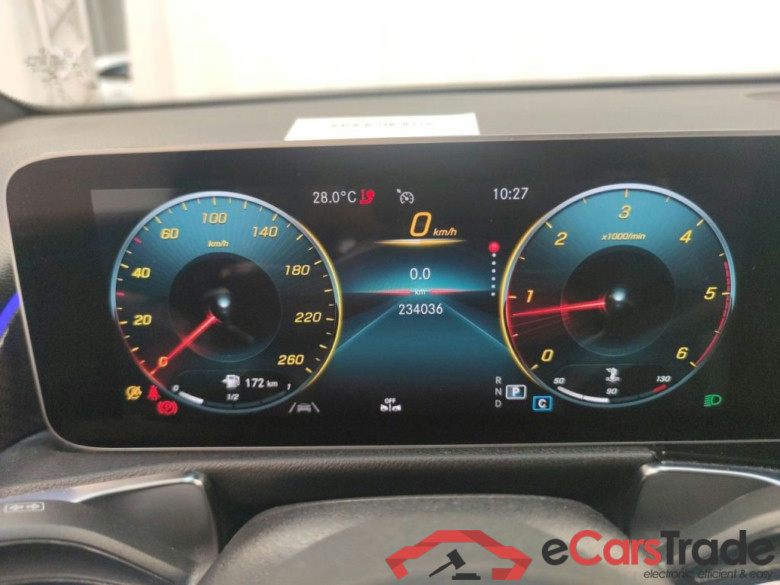 Mercedes-Benz GLB GLB 200 d 5d #6