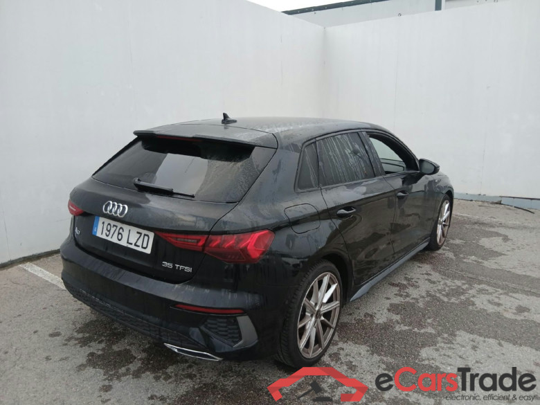 AUDI A3 / 2020 / 5P / berlina con portón Sportback S line 35 TFSI 110kW (150CV) #2