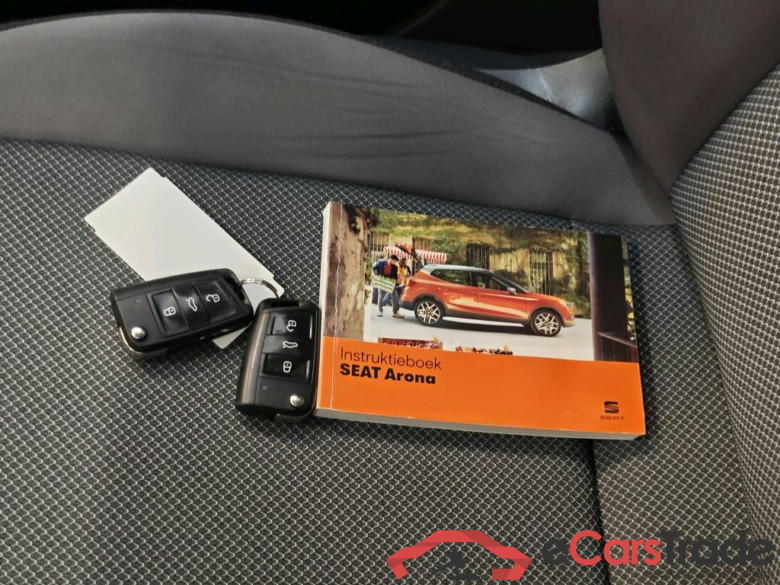 SEAT Arona 70 kW #6