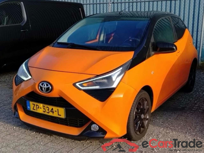 TOYOTA Aygo 1.0 VVT-i x-cite