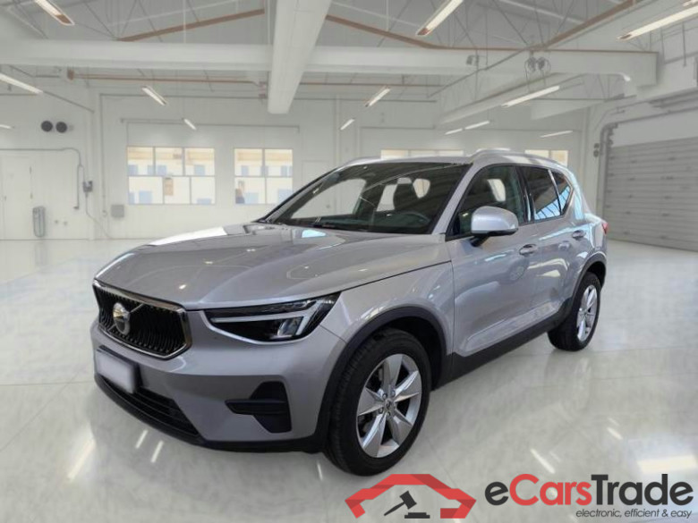 VOLVO XC40 / 2021 / 5P / SUV B3 AUTOMATICO CORE