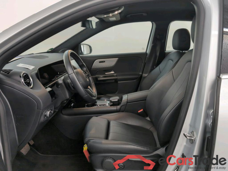 MERCEDES-BENZ GLA 2.0 GLA 200 D DCT BUSINESS LINE #5