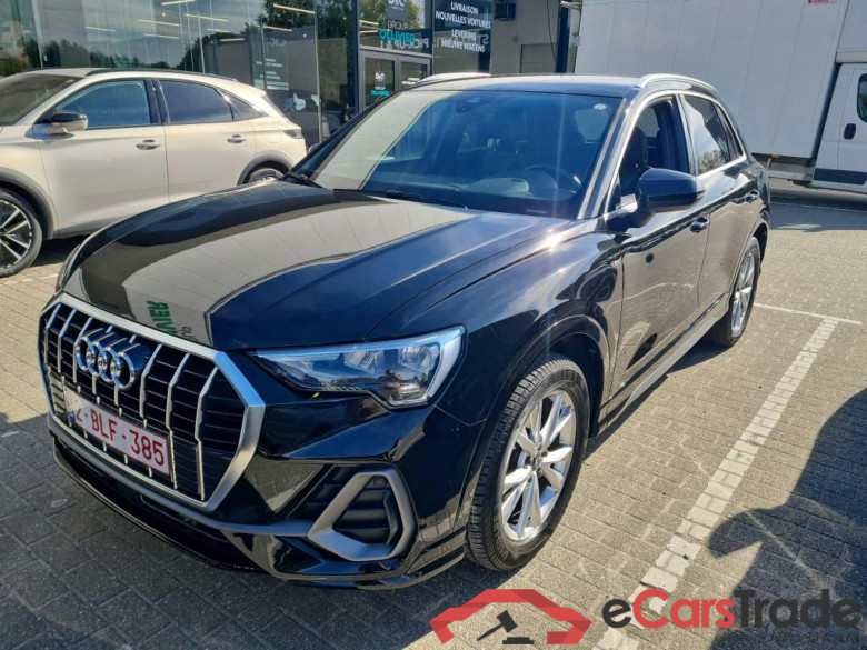AUDI Q3 1.5 35 TFSI S TRONIC S LINE BUSINESS ED