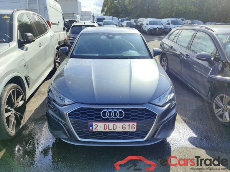 Audi A3 Sportback 1.0 30 TFSi 81kW S line 5d !! damaged car !! #5