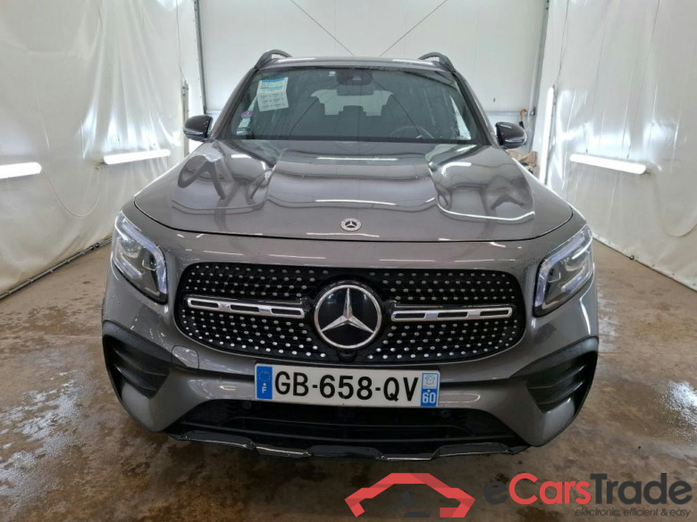 MERCEDES-BENZ GLB / 2019 / 5P / SUV GLB 200 AMG Line